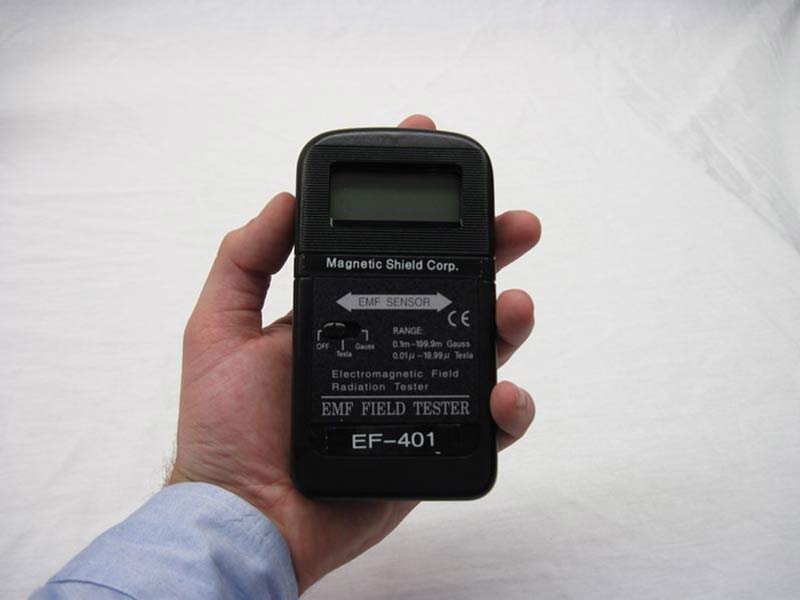 نحوه کار دستگاه EMF متر