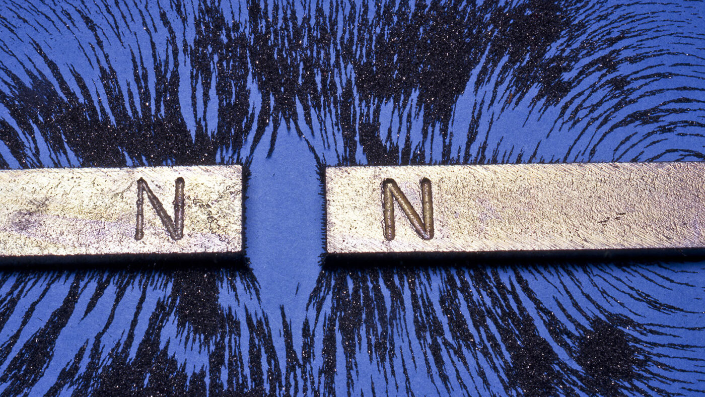 میدان مغناطیسی چیست و انواع روش ها و دستگاه های اندازه گیری آن کدام است ؟(همه چیز در مورد میدان مغناطیسی)